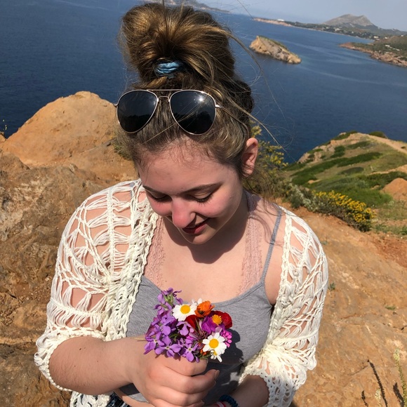 Meet your Posher, Delphine - Picture 1 of 1